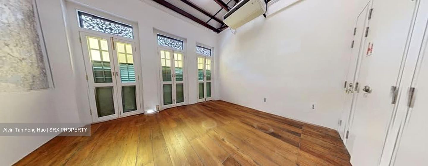 Desker Road Conservation Area (D8), Shop House #548788061
